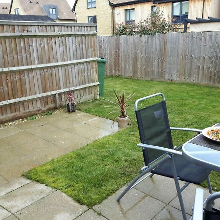 Bed and Breakfast Lavi'S House-East Milton Keynes Esterno foto