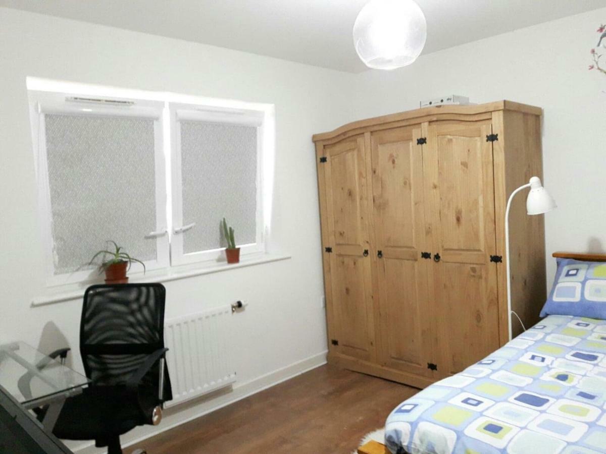 Bed and Breakfast Lavi'S House-East Milton Keynes Esterno foto